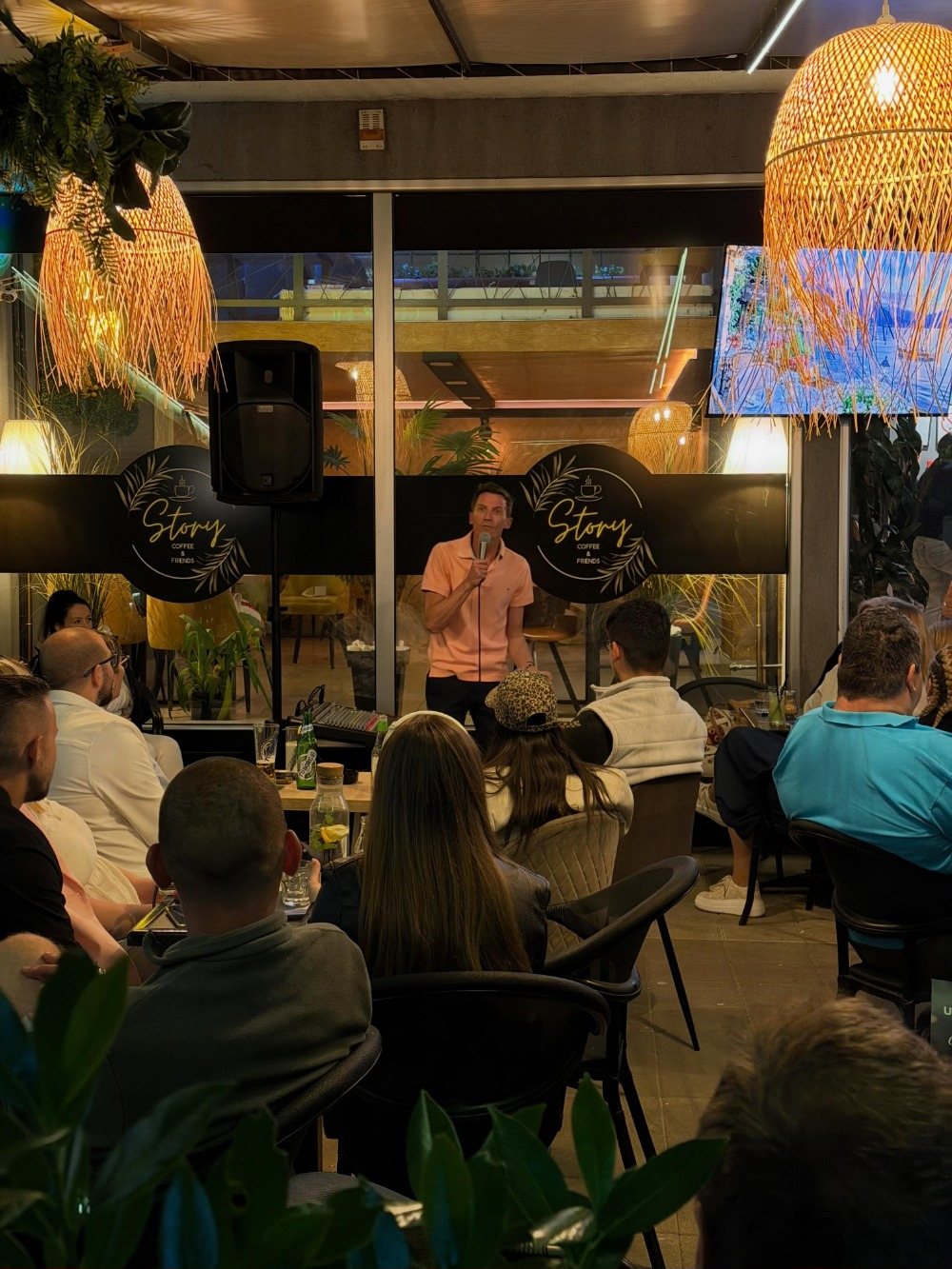 Publika na stand-up večeri